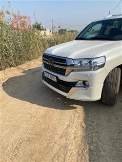 تويوتا لاندكروزر